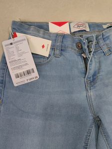 Lee Cooper