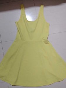 H&M Yellow Dress (Mini)