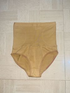 High-Waisted Shaping Panties