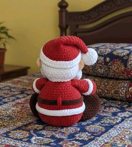 Crochet Santa Claus Doll