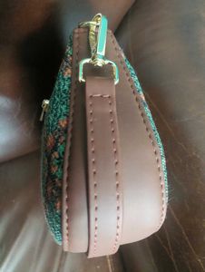 Kolkata nouveau shoulder baguette bag, brand new