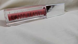 Swiss Beauty Lip gloss