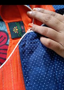4 Kurties Like New