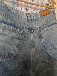 Ripped Jeans