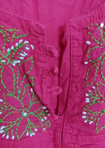 Hand Embroidered Chikan Kurti
