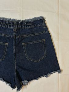 Frayed Hem Denim Shorts