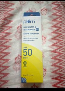 Plum 50 G Sunscreen Rice Water Nicinamide New