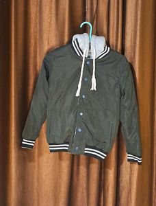 Reversible Hooded Jacket with Multiple pockets Siz