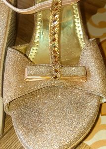 👠✨ A BEUTIFUL WEDDING HEELS FOR WOMEN&#39;S/GIRLS.