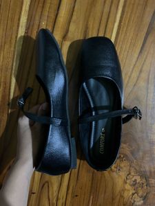 Black Ballerinas Pump
