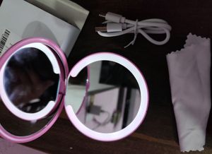 Mac Compact Led Mirror With Charging Cable