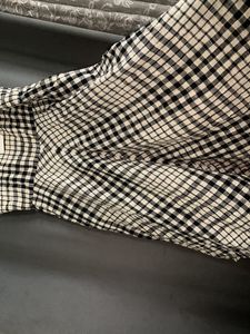 A-line Dungaree/overall Style Dress In Check Pattern With Pockets And Price Tags