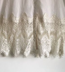 Sleeveless Lacey Cropped Shirt