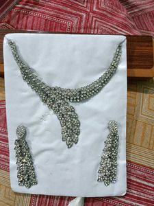 Sparkling Jewelry Set