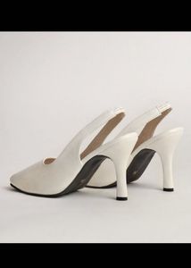 Perfect White Heels 👠