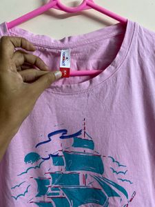 Women’s Pink T-shirt