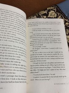 Colleen Hoover’s It Starts with Us Book