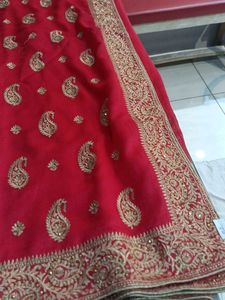 Red &amp; Gold Paisley Saree