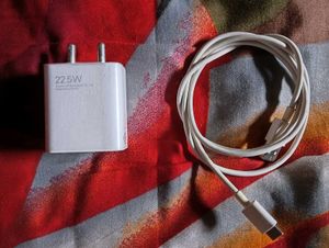 Original Redmi 22.5W Fast Charger.