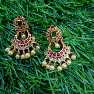 Chandhbali Earrings