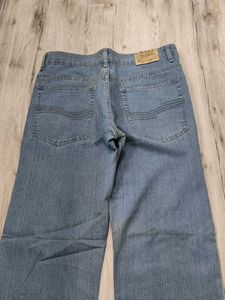 Ma1695 Sabrin bootcut jeans waist 34
