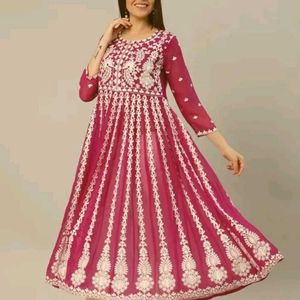 Elegant Anarkali kurti with legging