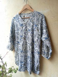 Floral Print Top/Tunic (Women)