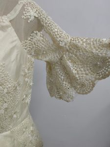 Elegant Lace Evening Gown