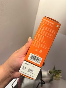 Derma Co Hyaluronic Sunscreen
