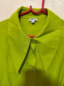 Green Shirt with Dramatic Collar