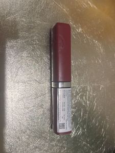 L’Oreal Paris Lipstick