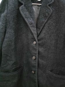 Women&#39;s Black Blazer