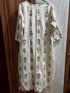 Decent, simple, sober Kurti