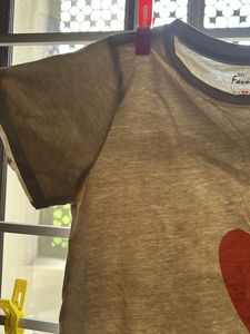t shirt
