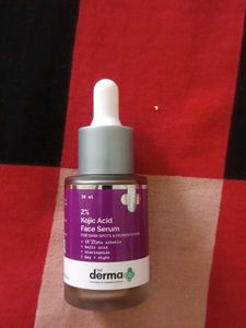 The Derma Co Face Serum