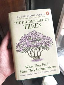 The Hidden Life of Trees by PETER WOHLLEBEN