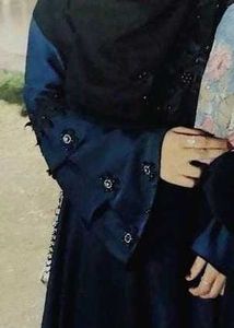 Elegant Stylish Navy Blue  Abaya🥰free Earing