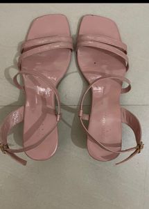 Block Heels 39”