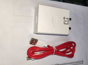 45 W Charger & Cable