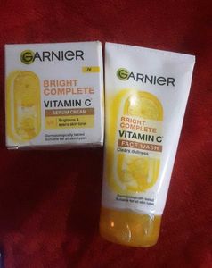 Garnier Bright Complete  Vitamin C Face Wash &amp; Ser