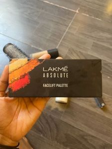 Lakme Absolute Facelift Palette