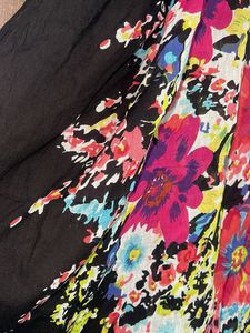 Floral Printed Stunning Scarf