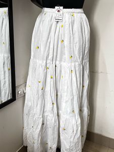 New White Long Skirt Mango Embroidered