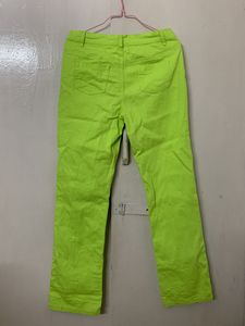 Green Pant