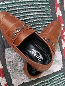 Kids wear stylish shoes