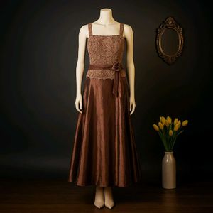 Sale 🎉🎊Elegant Brown Ethnic Gown