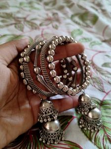 Silver Bangles With Latkan