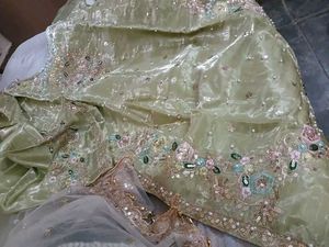 Heavy Emboridered Pakistani Style Kurta Set.