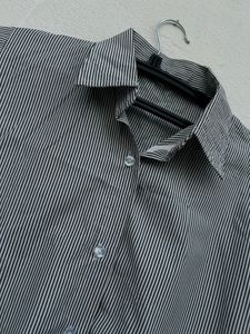 Lining Crop Shirt