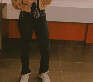 Levis Straight Fit Blue Jeans